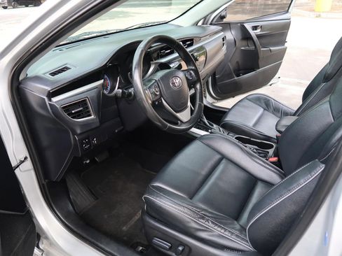 Used 2014 Toyota Corolla S Premium FWD image 9