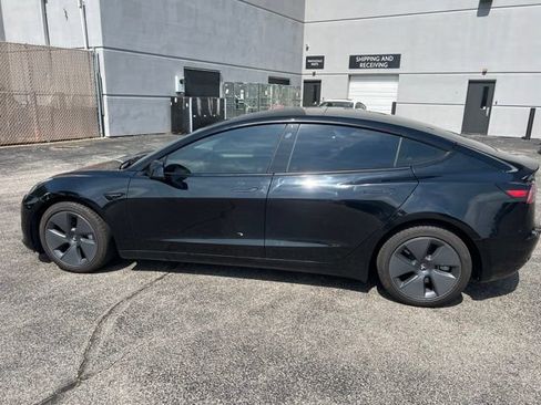 Used 2023 Tesla Model 3 Standard Range RWD image 6
