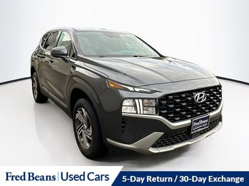 Used 2023 Hyundai Santa Fe SE image 1