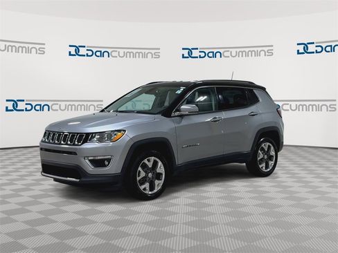 Used 2019 Jeep Compass Limited image 4
