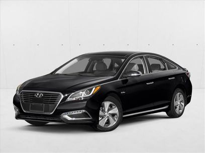 Used 2017 Hyundai Sonata Limited w/ Ultimate Package 02