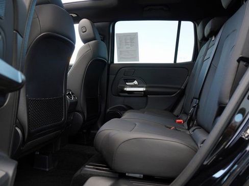 Used 2026 Mercedes-Benz GLB 250 image 31
