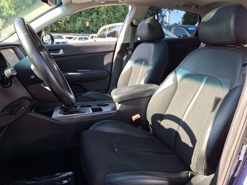 Used 2019 Kia Optima S w/ S Panoramic Sunroof Package FWD image 11