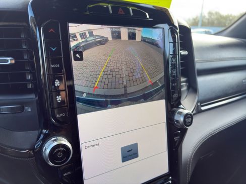 Used 2022 RAM 1500 Limited w/ Trailer Tow Group (B) image 14