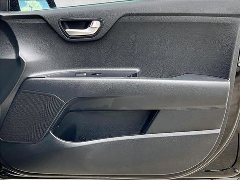 Used 2023 Kia Rio S w/ Technology Package image 19