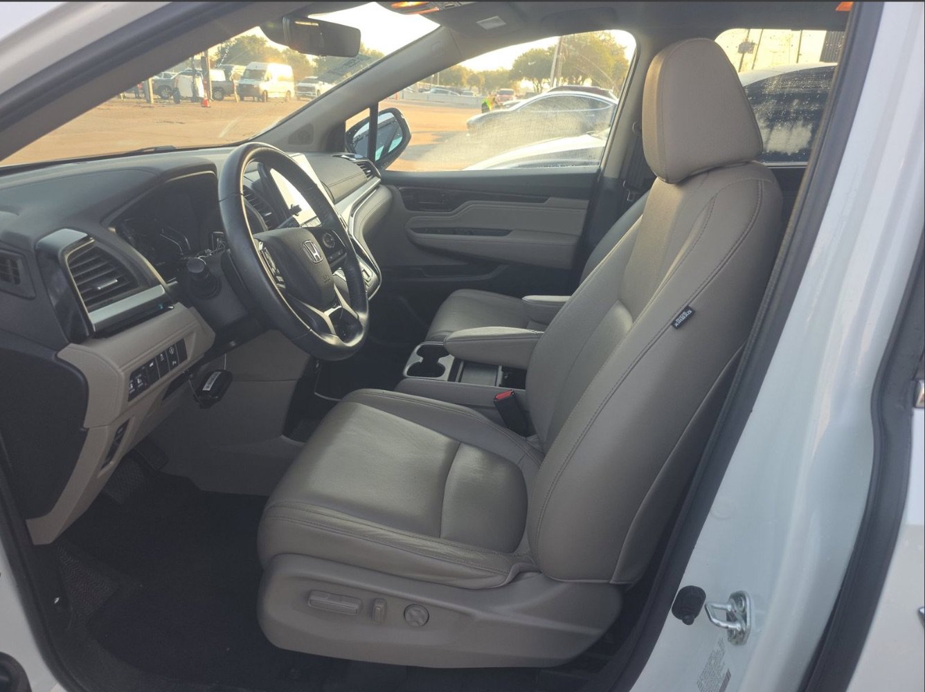 Used 2022 Honda Odyssey Touring image 7