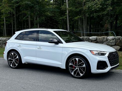 Used 2023 Audi SQ5 Premium Plus w/ Premium Plus Package AWD/4WD image 19