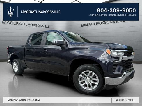 Used 2022 Chevrolet Silverado 1500 LT AWD/4WD image 1