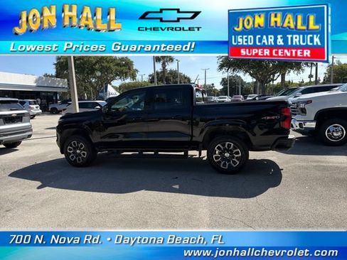 Used 2024 Chevrolet Colorado LT w/ LT Convenience Package III AWD/4WD image 5