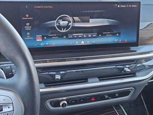 Used 2024 BMW X7 xDrive40i image 15