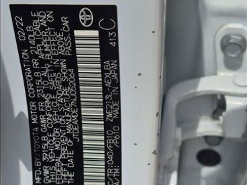 Used 2022 Toyota Corolla LE FWD image 21
