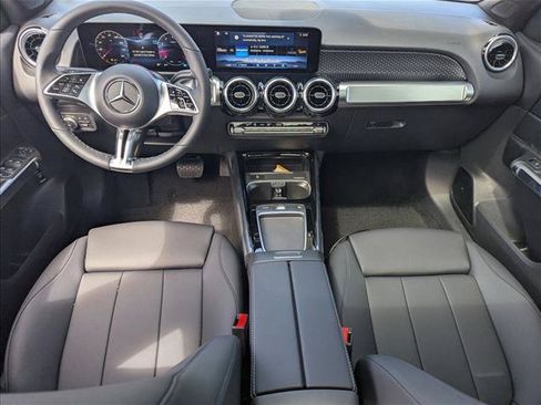 Used 2026 Mercedes-Benz GLB 250 image 14