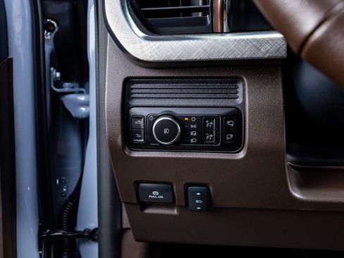 Used 2026 Ford F250 King Ranch w/ Chrome Package image 22