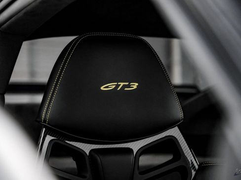 Used 2022 Porsche 911 GT3 image 51