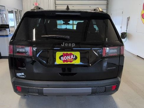 New 2026 Jeep Cherokee Laredo AWD/4WD image 4