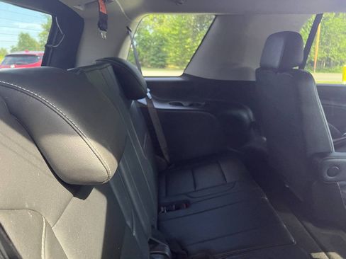 Used 2018 Chevrolet Tahoe LT AWD/4WD image 17
