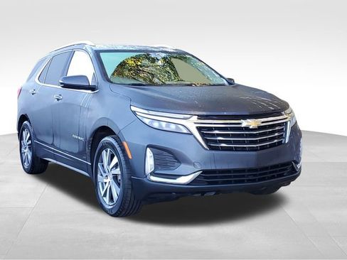 Certified 2022 Chevrolet Equinox Premier w/ LPO, Floor Liner Package image 7