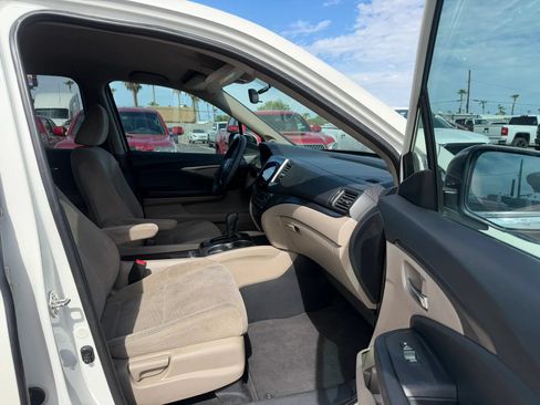 Used 2018 Honda Pilot EX image 29