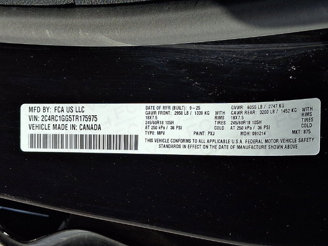 Used 2026 Chrysler Pacifica Limited FWD image 29