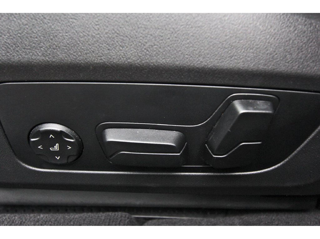 Used 2026 BMW 228i xDrive AWD/4WD image 30
