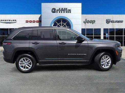 New 2026 Jeep Grand Cherokee Laredo X RWD image 3