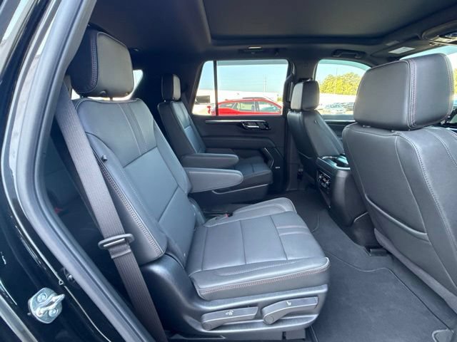 Used 2026 Chevrolet Tahoe RST w/ RST Capability Package AWD/4WD image 19