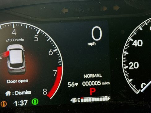 New 2026 Honda HR-V LX image 13