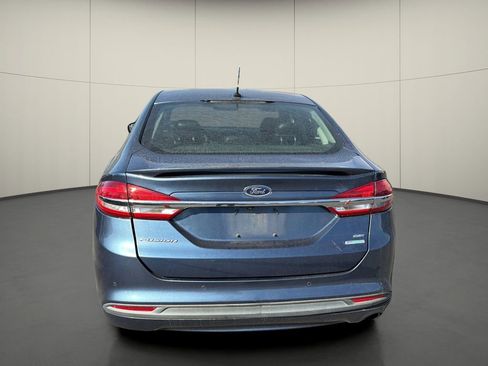 Used 2018 Ford Fusion SE w/ Equipment Group 201A image 6