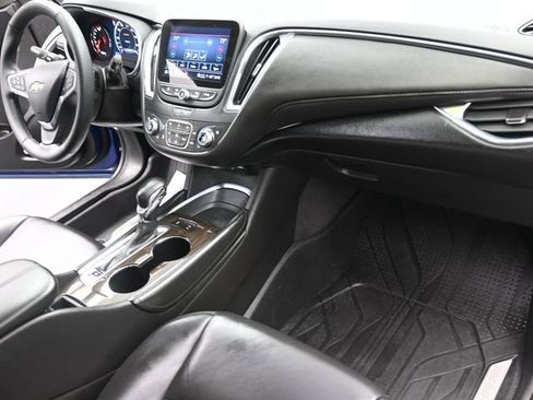 Used 2023 Chevrolet Malibu LT w/ Driver Confidence Package image 27