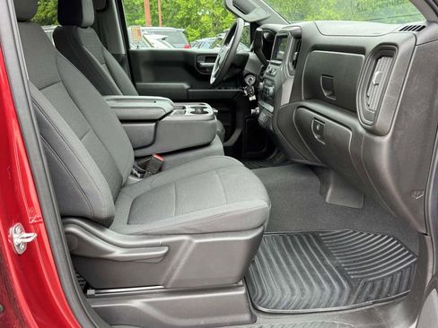 Used 2021 Chevrolet Silverado 1500 Custom Trail Boss w/ LPO, Dark Essentials Package AWD/4WD image 12