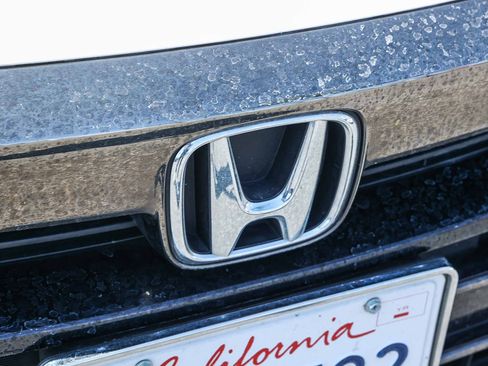 Used 2022 Honda Accord Sport image 16