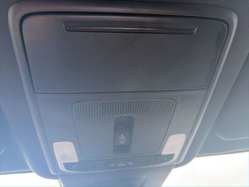 Used 2025 Honda CR-V Sport image 21