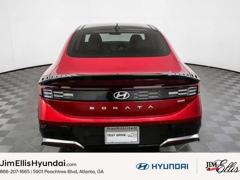New 2025 Hyundai Sonata Limited FWD image 8