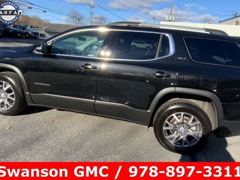 Certified 2023 GMC Acadia SLT w/ Technology Package image 9