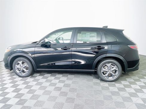 New 2026 Honda HR-V LX image 3