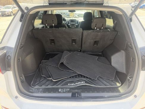Used 2020 Chevrolet Equinox LT image 8