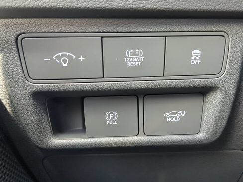 New 2025 Hyundai Sonata Limited FWD image 21