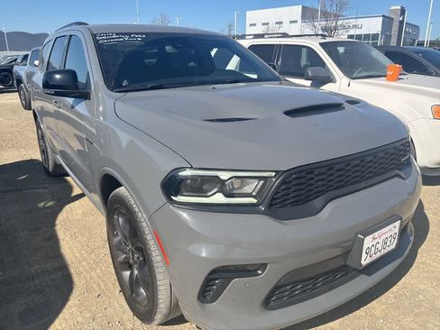 Certified 2023 Dodge Durango R/T image 4