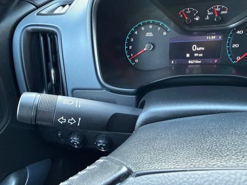 Used 2022 Chevrolet Colorado Z71 w/ Safety Package AWD/4WD image 34