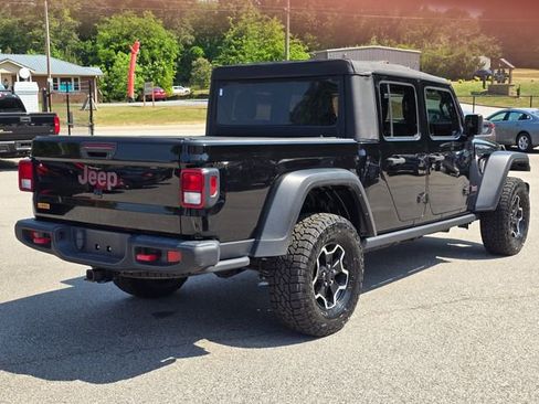 Used 2022 Jeep Gladiator Rubicon w/ Cold Weather Group AWD/4WD image 5