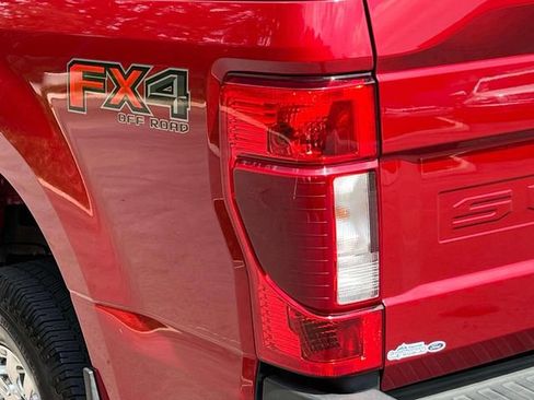 Used 2022 Ford F250 Lariat w/ Lariat Ultimate Package AWD/4WD image 10