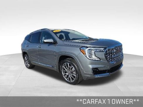 Used 2023 GMC Terrain Denali AWD/4WD image 2