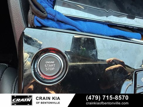 Used 2025 Kia Sportage SX Prestige AWD/4WD image 23