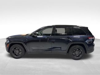 New 2024 Jeep Grand Cherokee Trailhawk w/ Advanced Protech Group II AWD/4WD video 3
