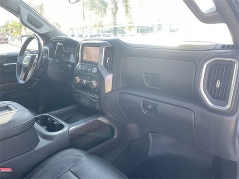 Used 2019 GMC Sierra 1500 SLT w/ SLT Premium Plus Package image 30