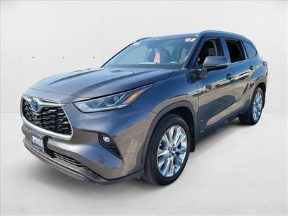 Used 2022 Toyota Highlander Limited