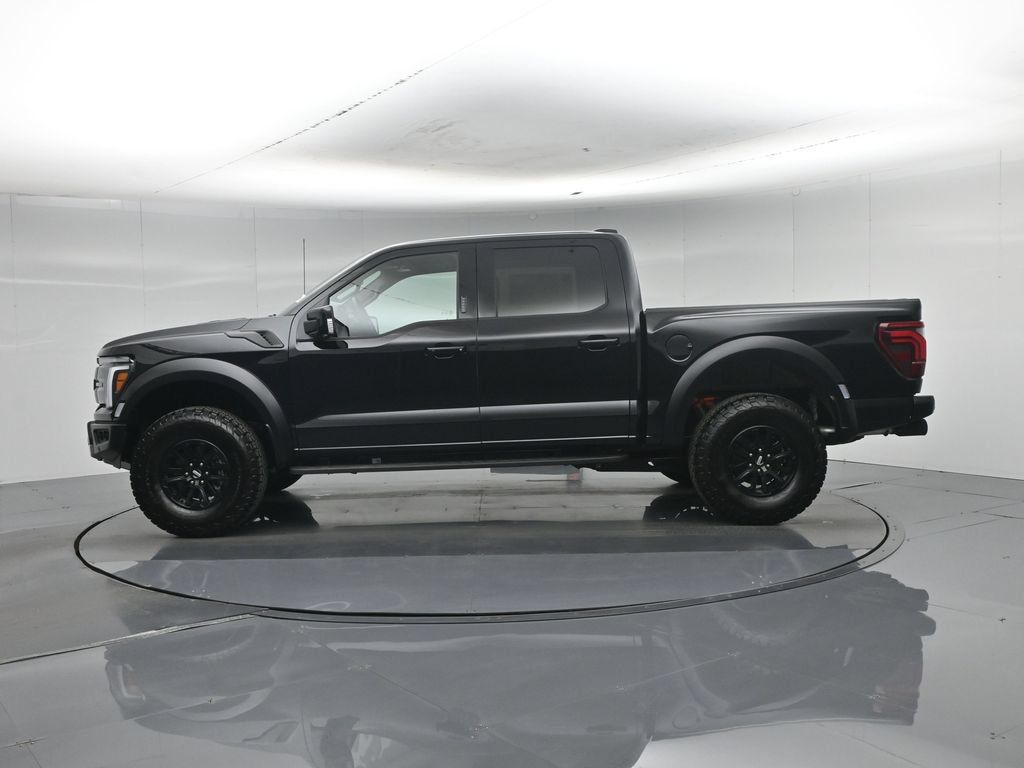 Used 2026 Ford F150 Raptor AWD/4WD image 39