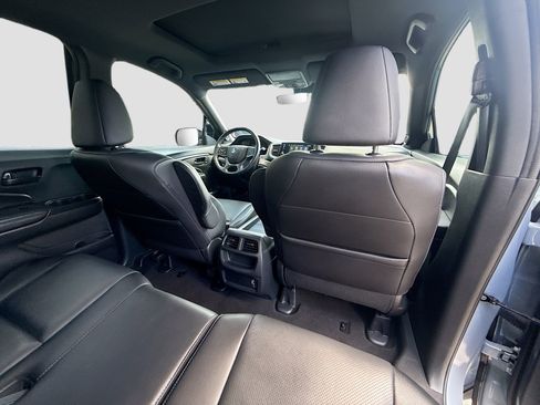 Used 2023 Honda Passport EX-L image 29
