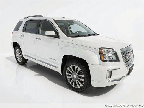 Used 2016 GMC Terrain Denali AWD/4WD image 3