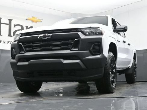 New 2026 Chevrolet Colorado W/T w/ WT Custom Package AWD/4WD image 4